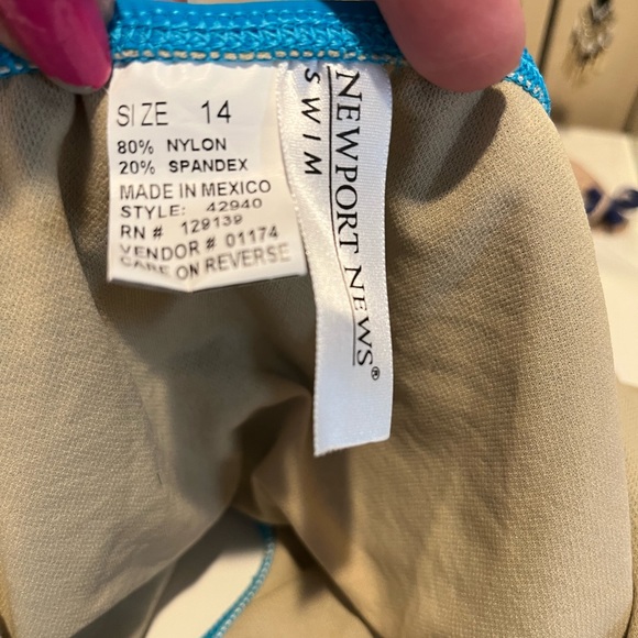 Newport News Tankini - Picture 9 of 9